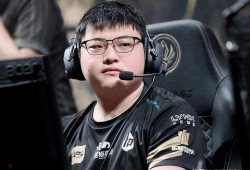 最新爆料uzi,揭秘电竞传奇背后的故事与挑战